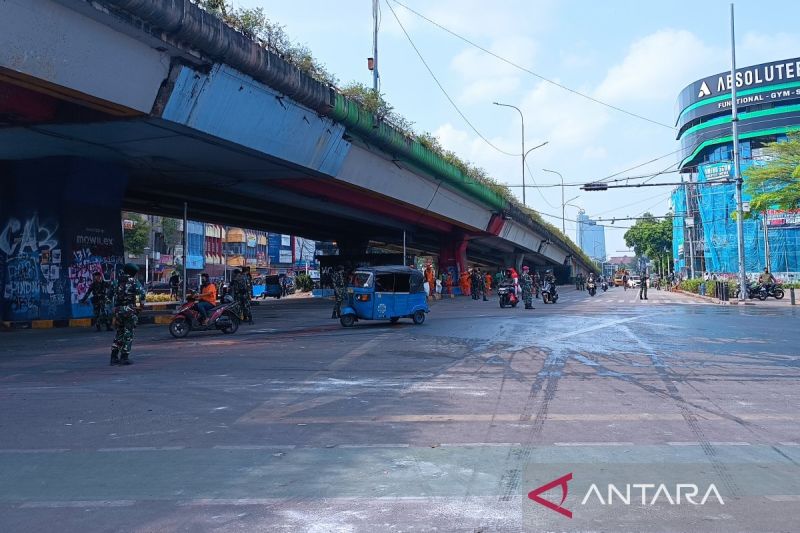 Pembangunan Jalan Layang Latumenten Jakarta Barat Tepat Waktu
