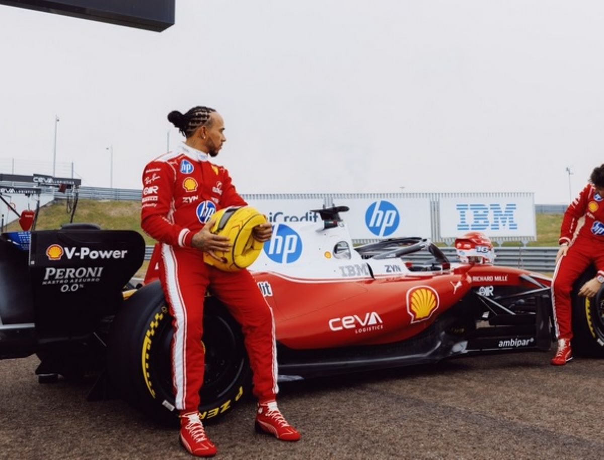 Lewis Hamilton Yakin Bakal Bersinar dan Jadi Juara F1 2026