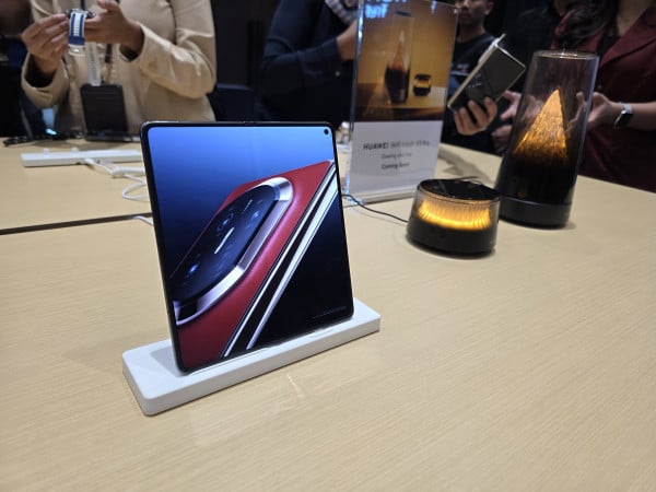 Huawei Mate X7 Tampilkan Keberanian Melawan Alam