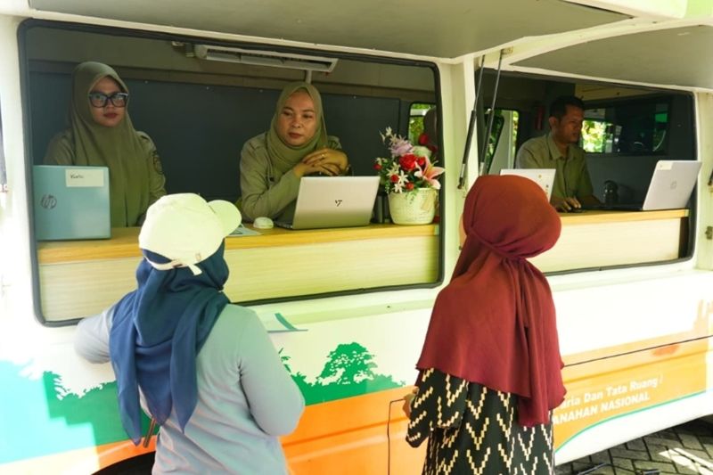 BPN Jakbar Perkenalkan “Cantik”, Konsultasi Keliling Gratis